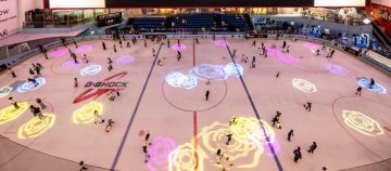 families and kids learning ice skating with instructors Dubai Ice Rink Dubai Mall