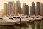 Дубайдағы жалға яхта | VooTours туризмі