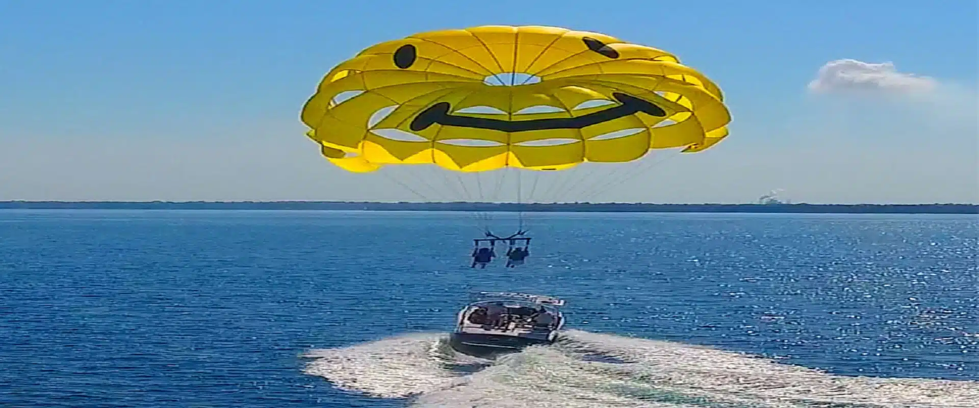 Parasailing Abu Dhabi