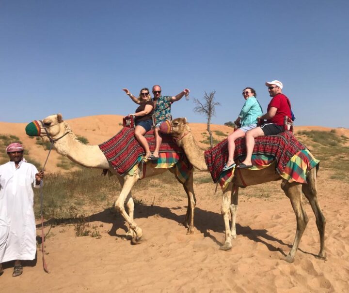 Senderisme a camells a Ras Al Khaimah