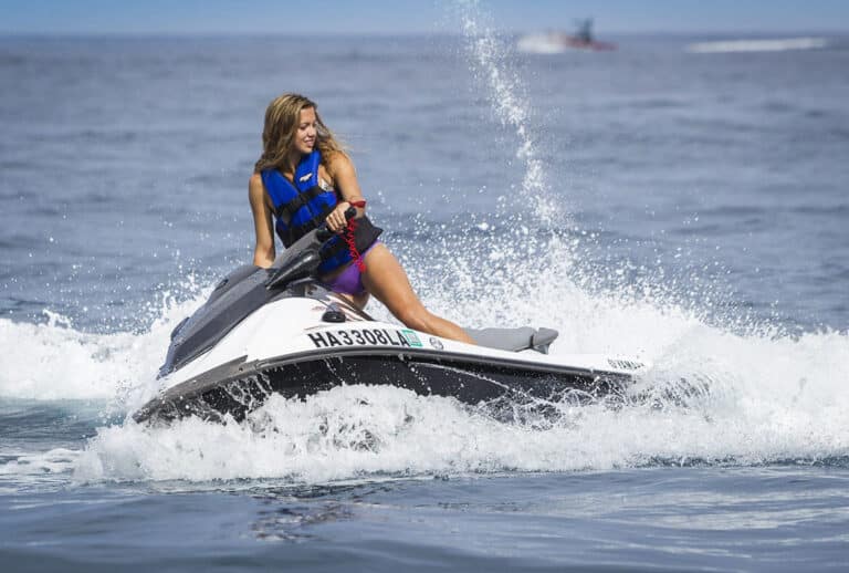 Jet Ski in Abu Dhabi - VooTours Tourism