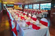 Luxury Yacht Dinner Abu Dhabi | VooTours Tourism