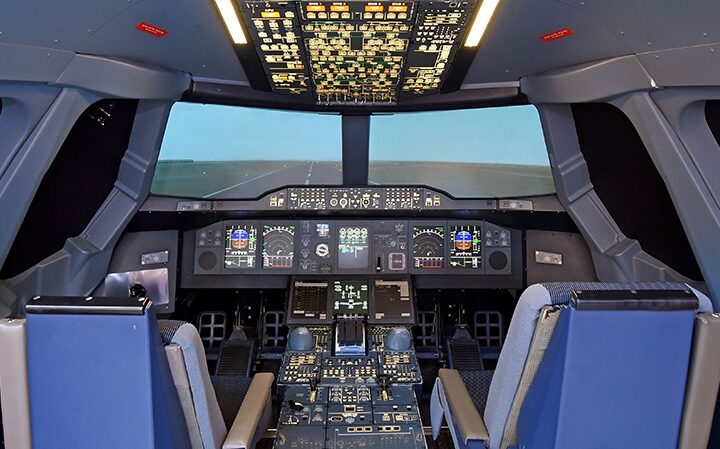 Hegaldi esperientzia Boeing 737 hegaldi simulagailuak