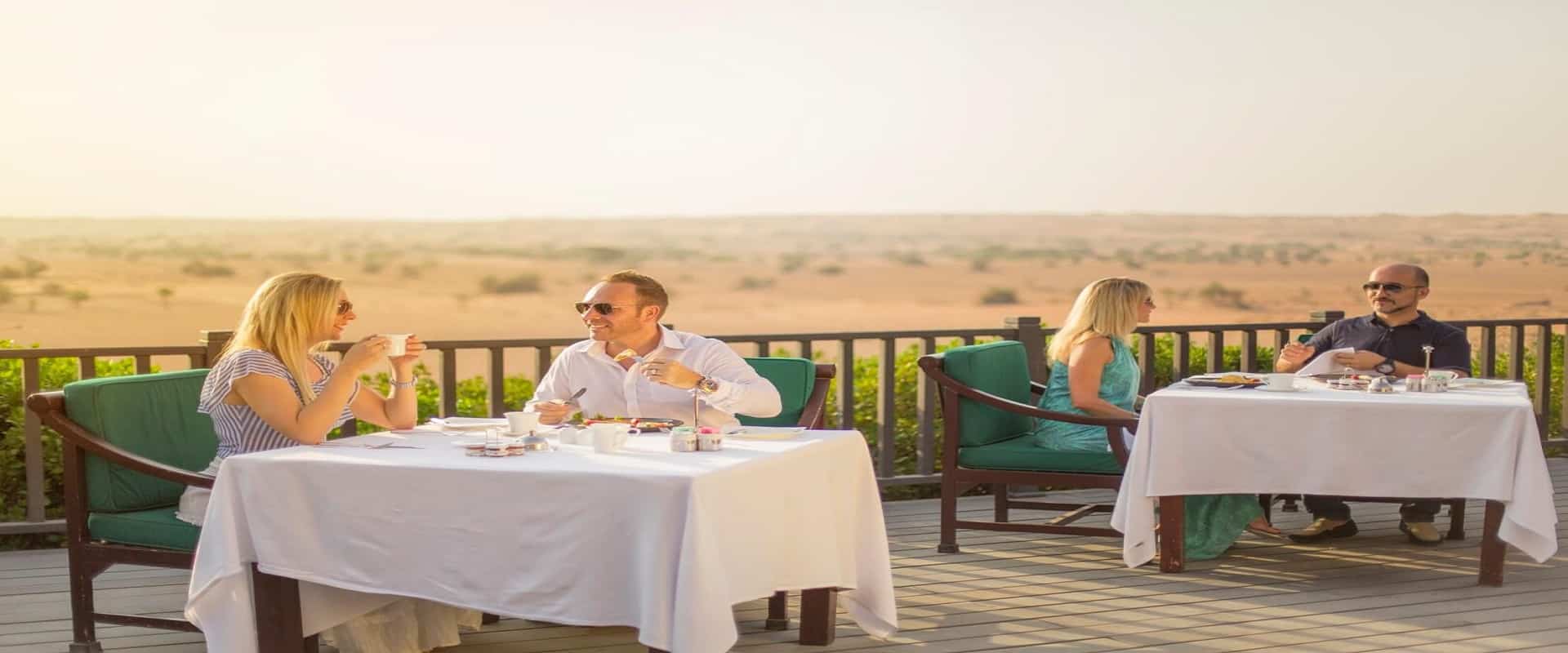 Platinum Conservation Drive et petit-déjeuner de luxe à Al Maha