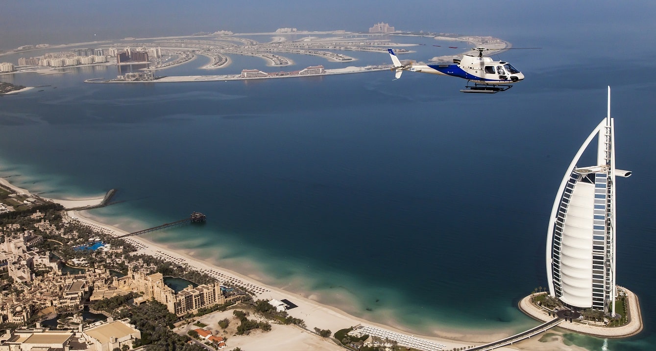 Turi me helikopter në Dubai - Udhëtimi më i mirë me helikopter në Dubai