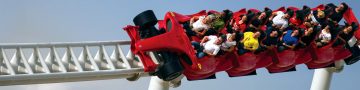 阿布扎比法拉利世界 (Ferrari World Abu Dhabi) 的法拉利罗萨过山车 (Formula Rossa rollear ride)