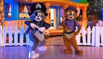 Tom and Jerry character meet Warner Bros World Abu Dhabi Cartoon Junction experience